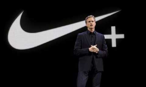 Nike 现任首席执行官 Mark Parker 将提前离